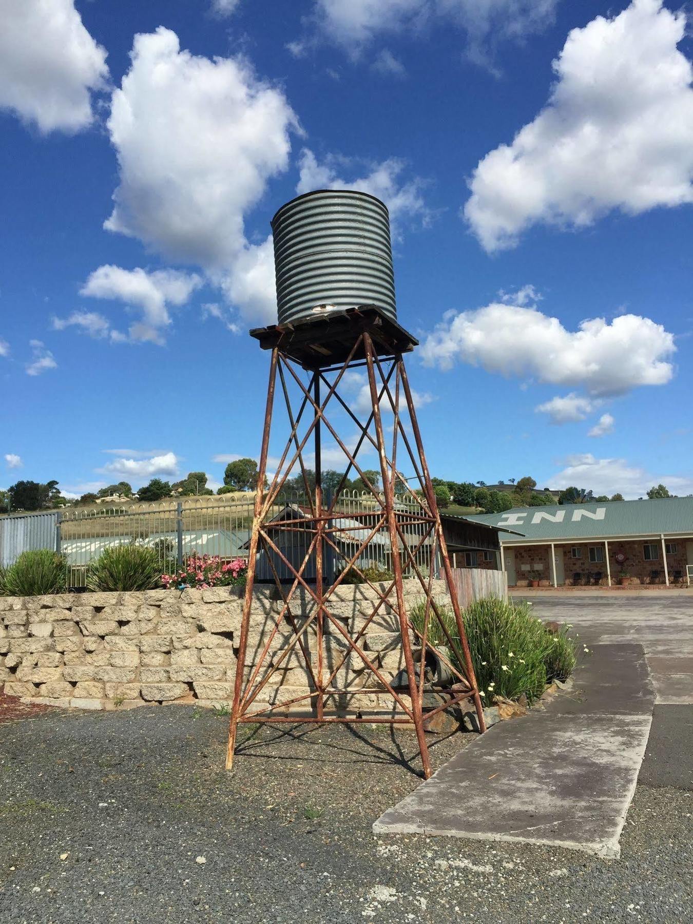 Tuckerbox Motor Inn Gundagai Eksteriør billede