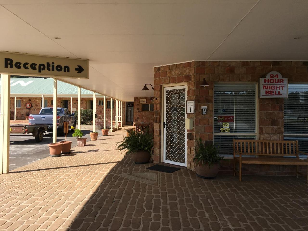 Tuckerbox Motor Inn Gundagai Eksteriør billede
